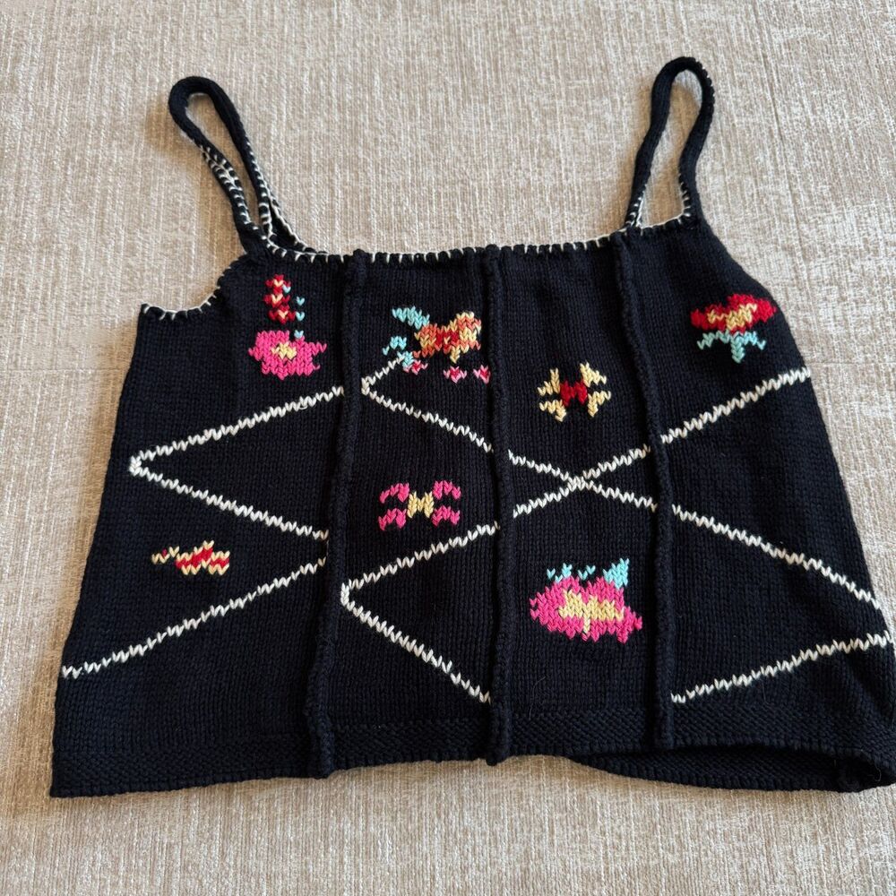 Tach Clothing Aida Women's Hand Embroidered Knit Top w/Lace-Up Back Sz S NWOT